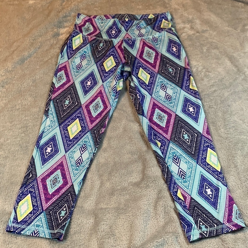 Kristin Nicole Leggngs